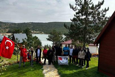 Sivas-Tokat sınırında doğayla iç içe yürüyüş