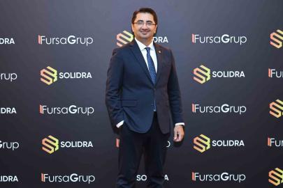 Solidra satın almada yapay zeka ile insan deneyimini buluşturuyor