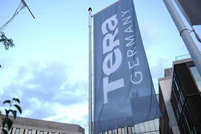 Tera Yatırım Holding Başkanı Tezmen’in Düsseldorf’taki emlak projesi ve oteli görüntülendi