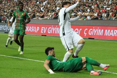 Trendyol Süper Lig: Amed Sportif Faaliyetler: 3 - Beşiktaş: 2 (Maç sonucu)