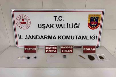 Uşak’ta jandarmadan uyuşturucu operasyonunda 4 kişi tutuklandı