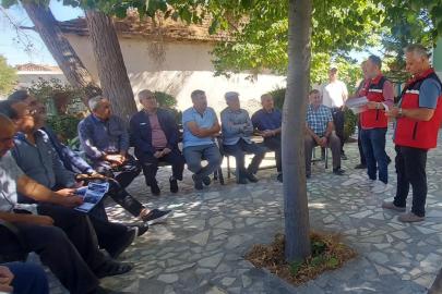 Uşak’ta tarım ekipleri üreticilerle bir araya geliyor