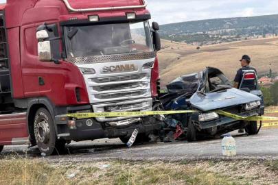 Yozgat’ta tır ve otomobil çarpıştı, 1 kişi hayatını kaybetti