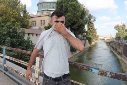 Adana’da bakımsız sulama kanalı vatandaşı ve esnafını isyan ettirdi