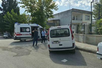 Adıyaman’da kamyonet ile motosiklet çarpıştı: 2 yaralı
