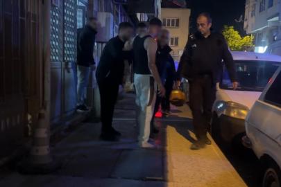Ambulansa binmemek için direndi, arkadaşlarına "Siz kimsiniz" dedi