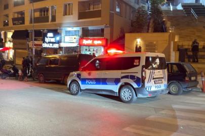 Bilecik’te kız arkadaşına sarılan şahsı bıçaklayan kişi olay yerinden kaçtı