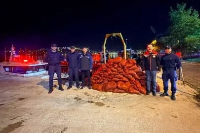 Bursa Gemlik’te 1,5 ton midyeye el konuldu