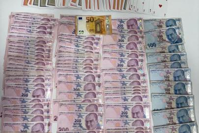 Çarşamba’da kumar oynayan 5 kişiye 58 bin TL ceza
