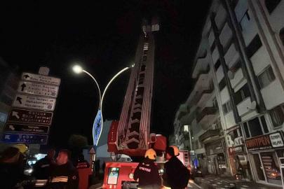 ‘Çatı yangını’ ihbarı ekipleri harekete geçirdi