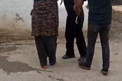 Çift bıçakla kavgaya koştu