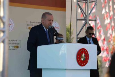 Cumhurbaşkanı Erdoğan: "İster belediyelerde ister sermaye piyasalarında olsun milletin malına el uzatanların yaptıkları yanlarına asla kar kalmayacak"