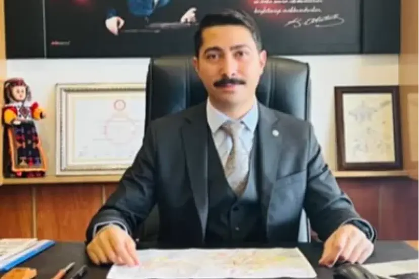 Damal Belediye Başkanı Kemal Çamliyurt görevden uzaklaştırıldı