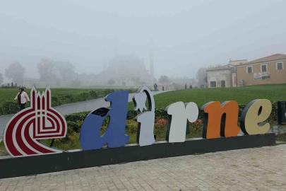 Edirne sisli sabaha uyandı, Selimiye Camii gözden kayboldu