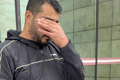Ehliyet sınavında kopya düzeneğiyle yakalandı