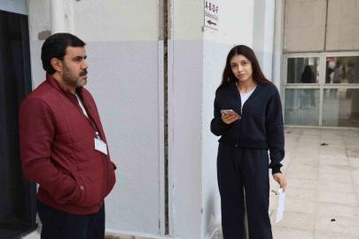 Elazığ’da KPSS heyecanı: Kimi giremedi kimini de polisler yetiştirdi