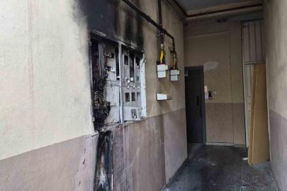 Elektrik panosunda çıkan yangın korkuttu
