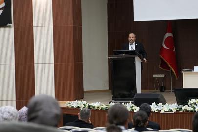 ETÜ’de "Terörsüz Türkiye: Tarihsel süreç, demokratikleşme ve hukuk devleti" paneli düzenlendi