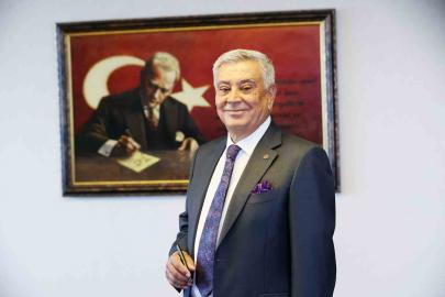Gaziantepli Sanayici Halil Tepe, ilham verici başarı öyküsünü kitaplaştırdı