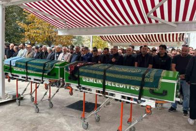 Gemlik’te cinayet kurbanı çift toprağa verildi