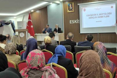 Gençlik hizmetleri istişare ve değerlendirme toplantısı yapıldı