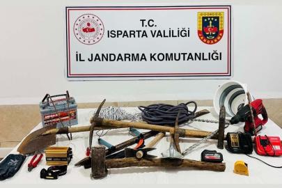 Isparta’da tarihi eser operasyonları: 20 şüpheli hakkında adli işlem