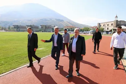 Kayseri Talas yamaç paraşütü iniş alanına tartan pist