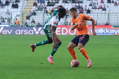 Konyaspor ile Başakşehir FK 31. randevuda