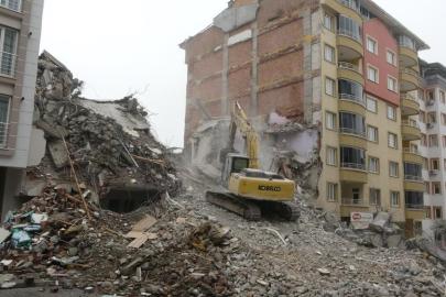 Malatya merkezli 7 ilde yıkım operasyonu: 26 gözaltı