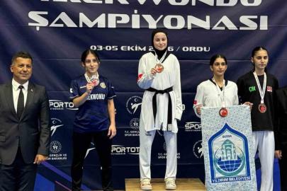 Mersinli taekwondocu Türkiye ikincisi oldu