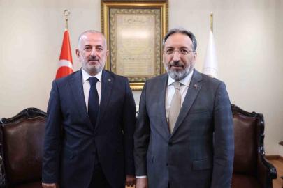 Müftü Dikmen, Diyanet İşleri Başkanı Arpaguş ile bir araya geldi