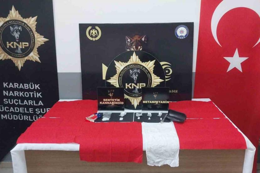 Narkotik köpeği Dora izini sürdü, 3 zehir taciri tutuklandı