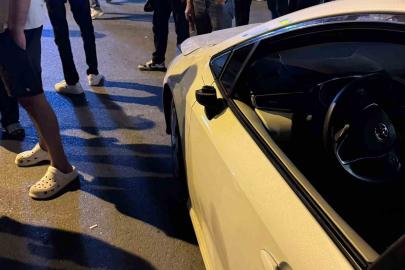Otomobille motosiklet çarpıştı:1 ölü 1 yaralı