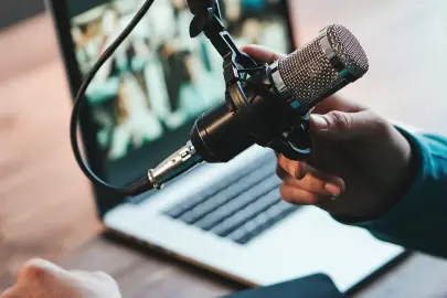 Podcastler dinleme alışkanlıklarını değiştiriyor
