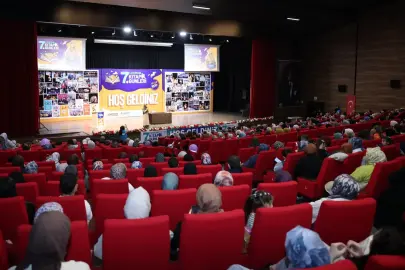 Saliha Erdim’den Çayırova’da aile üzerine söyleşi