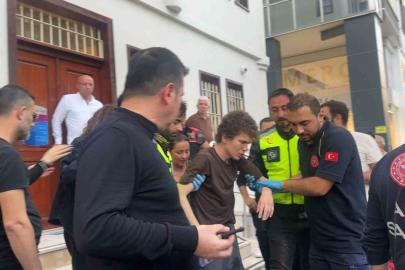 Samsun’da genç, cadde ortasında darbedildi