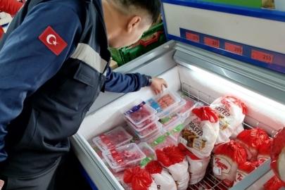 Şehzadeler zabıtasından zincir market denetimi