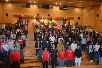 Sinop’ta amatör sporun başarılı isimleri ödüllendirildi