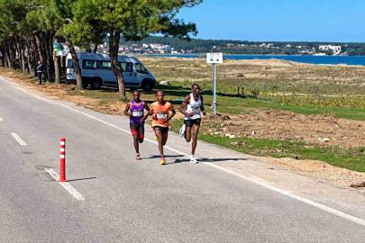 Sinop’ta ilk defa yarı maraton koşuldu