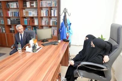 Siyam ikizleri Ayşe ve Sema, azimleriyle örnek oluyor