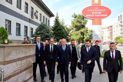 TBMM Millî Savunma Komisyonu Başkanı Akar’dan Kayseri Devlet Hastanesi’ne ziyaret