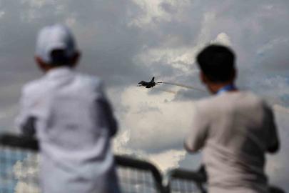 TEKNOFEST’te SOLOTÜRK ve ATAK helikopterinden gösteri uçuşu