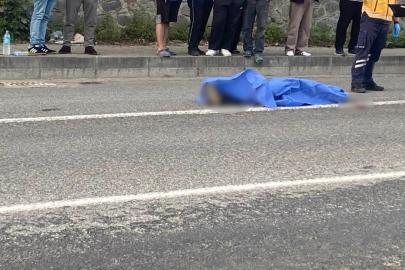 Tırın çarptığı motosiklet sürücüsü hayatını kaybetti
