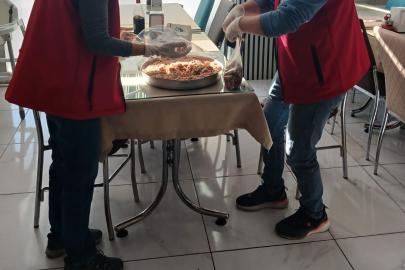 Uşak’ta et ürünlerinden analiz için numune alındı