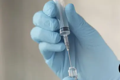 Uzmanlardan grip uyarısı: 6 aydan büyük herkese influenza aşısı öneriliyor