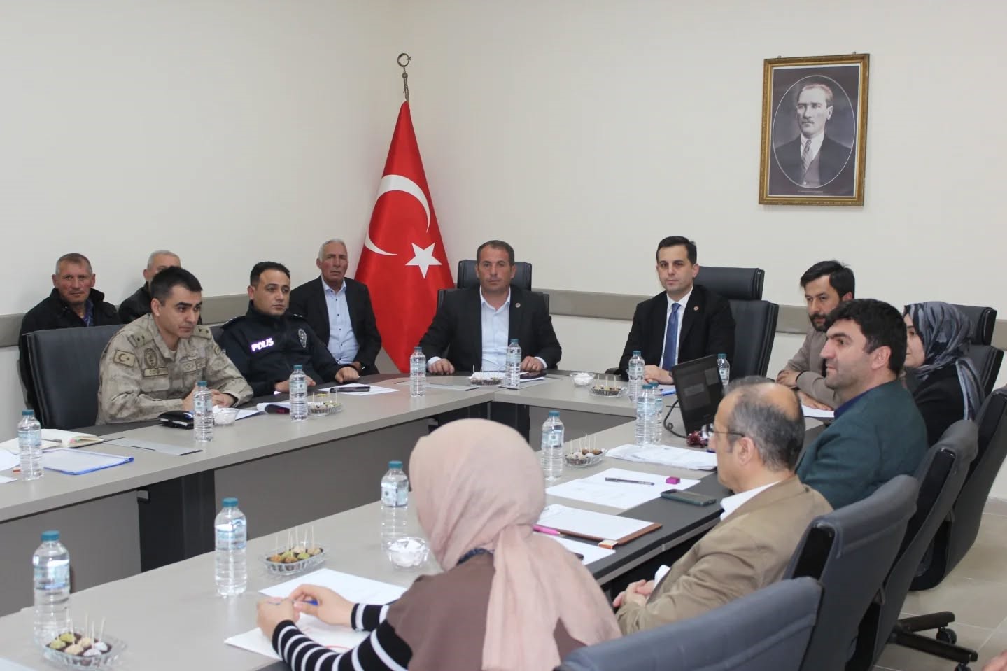 Demirözü’nde su üzerine toplantı