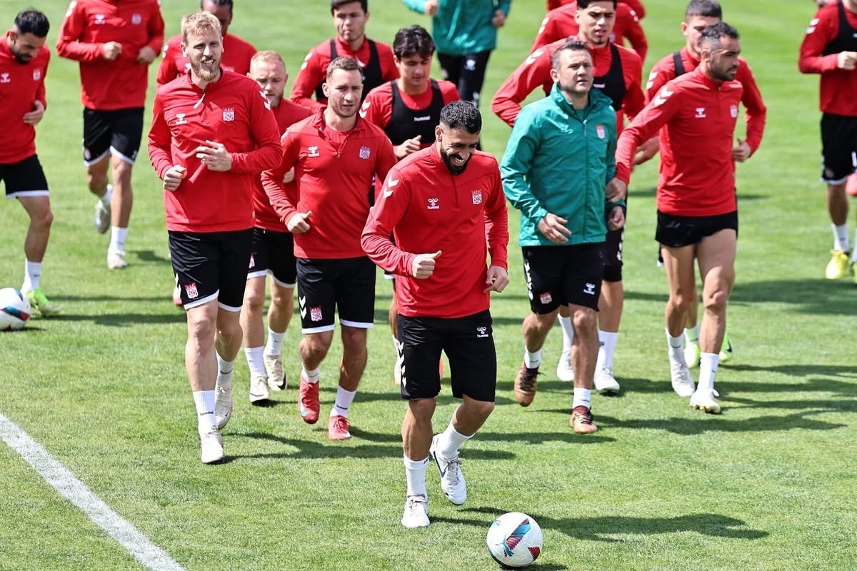 Sivasspor, Antalyaspor maçına iddialı hazırlanıyor