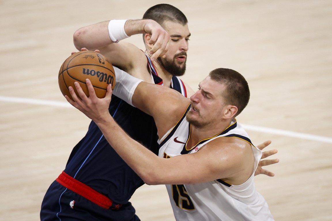 Los Angeles Clippers, Denver’a fark attı, seride 2-1 öne geçti