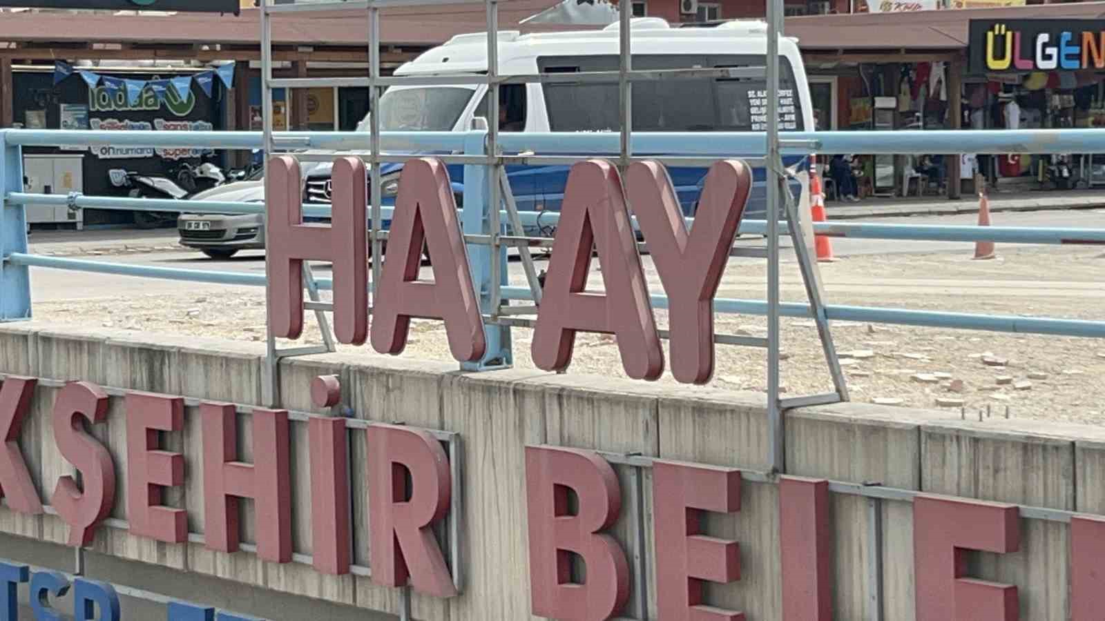 Merak konusu olan ’T’ harflerinin yer aldığı tabelalar yenilenecek