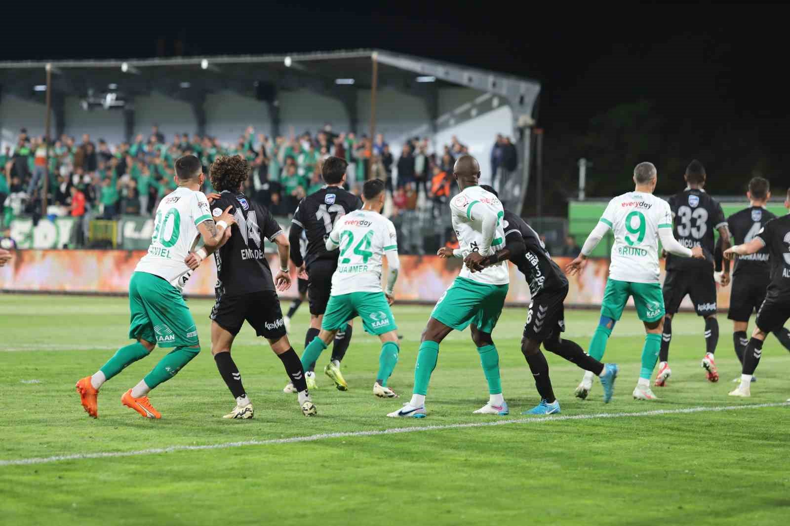 Trendyol 1. Lig: Iğdır FK: 4 - Sakaryaspor: 0